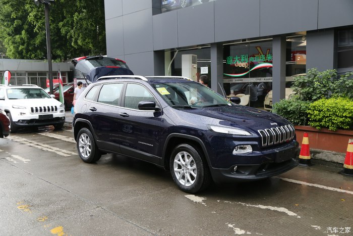 酷斯特女王再次登场：16款2.4L领先版自由光提车作业