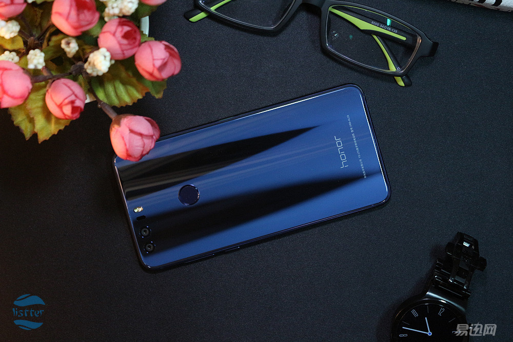 二手荣耀8开箱评测,荣耀8a测评银色