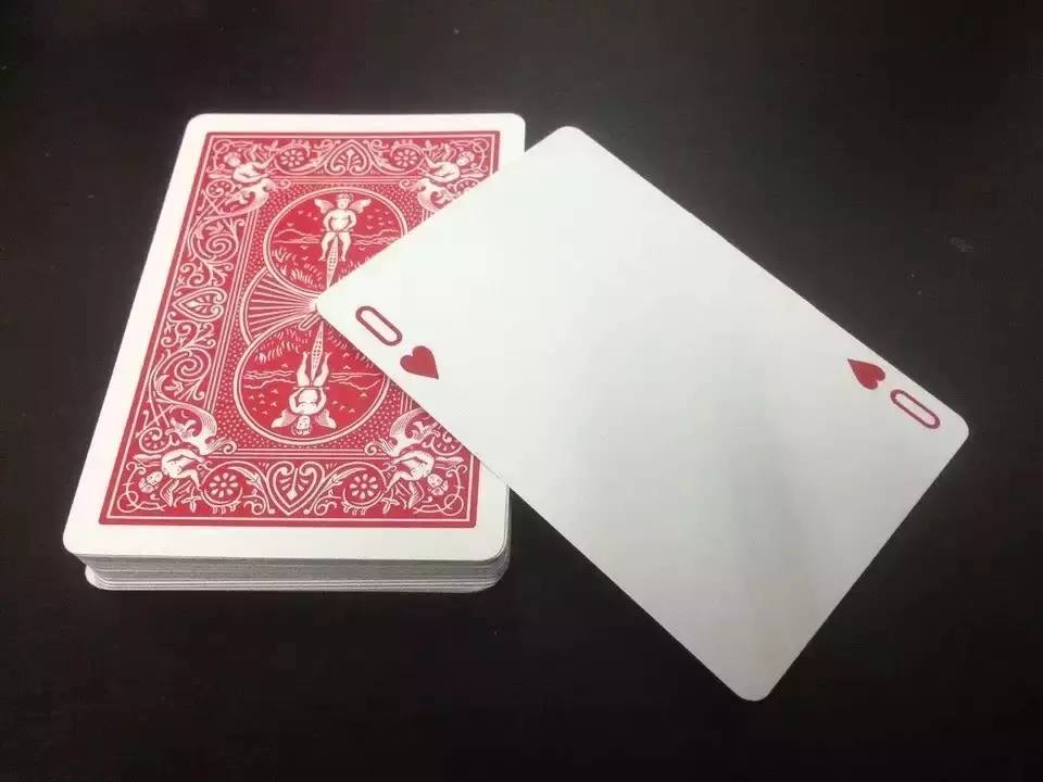 校红｜北电林宇瀚－1000多包方便面调味料作品的创造者