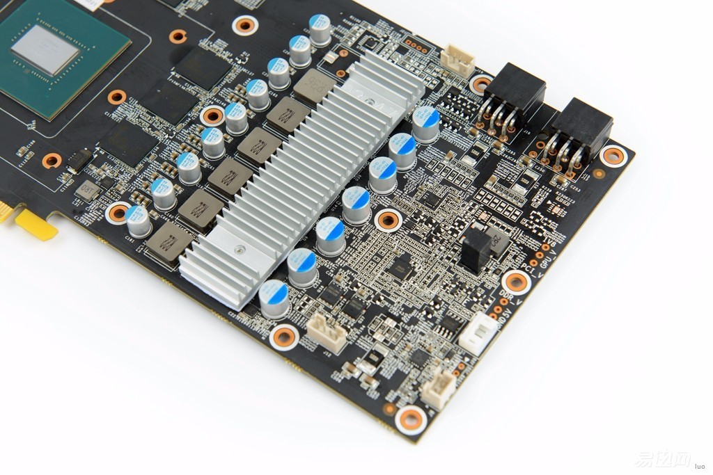 2000元的显卡影驰,2000元以下新显卡