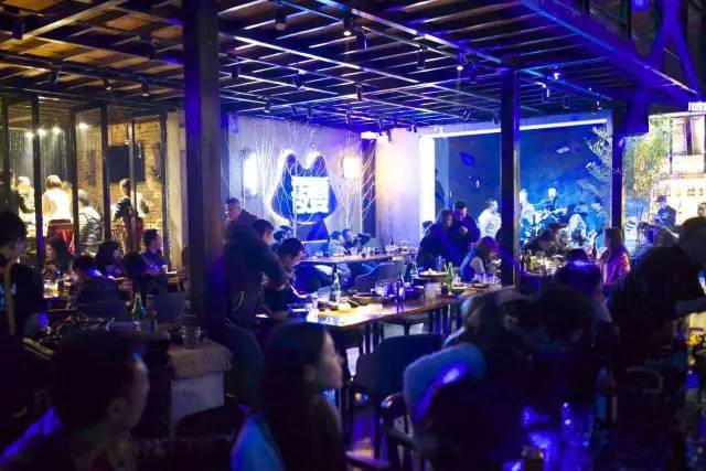 昆明七个适合约会的餐厅,昆明适合情侣约会氛围最好的餐厅