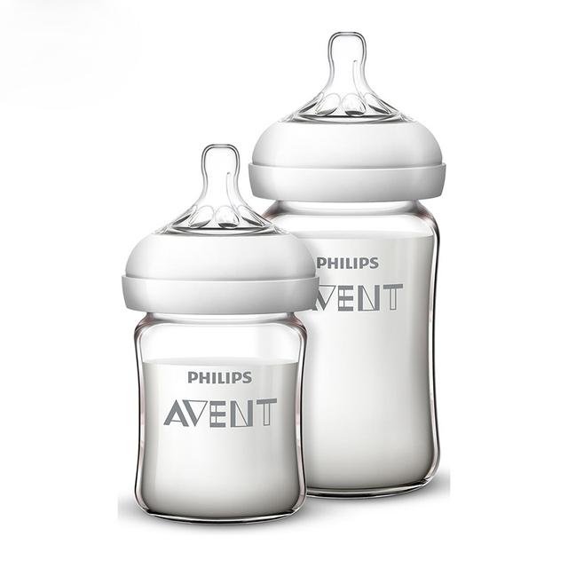 给宝宝奶瓶喂水,给宝宝喝水用的奶瓶