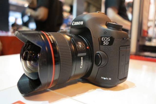 给我解释一下什么叫单反相机,单反相机是最好的吗