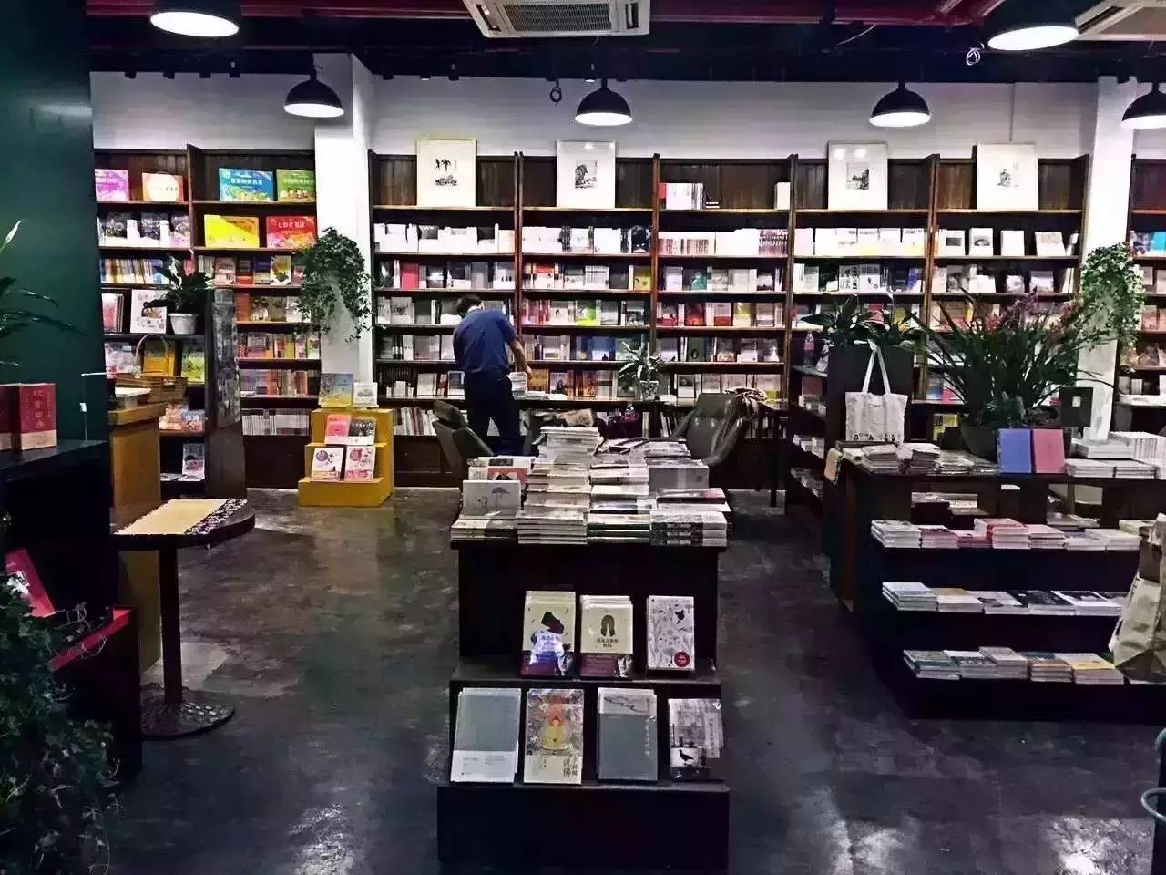 杭州余杭有哪些图书馆免费开放,杭州余杭最大的图书馆