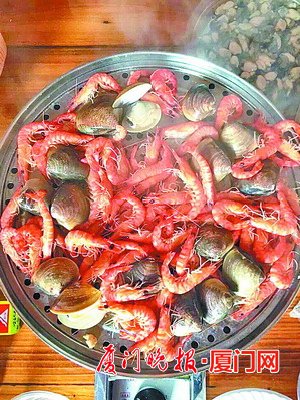 蟹肥鱼美尽情尝,蟹肥鱼鲜