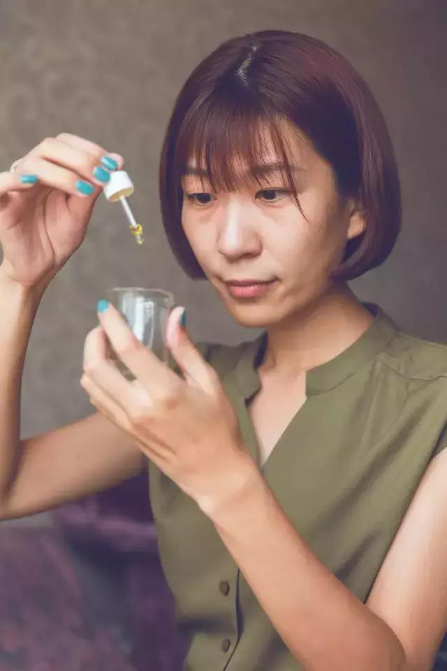 看完这篇，小白也知道如何零差评送出有逼格的小*香众**水