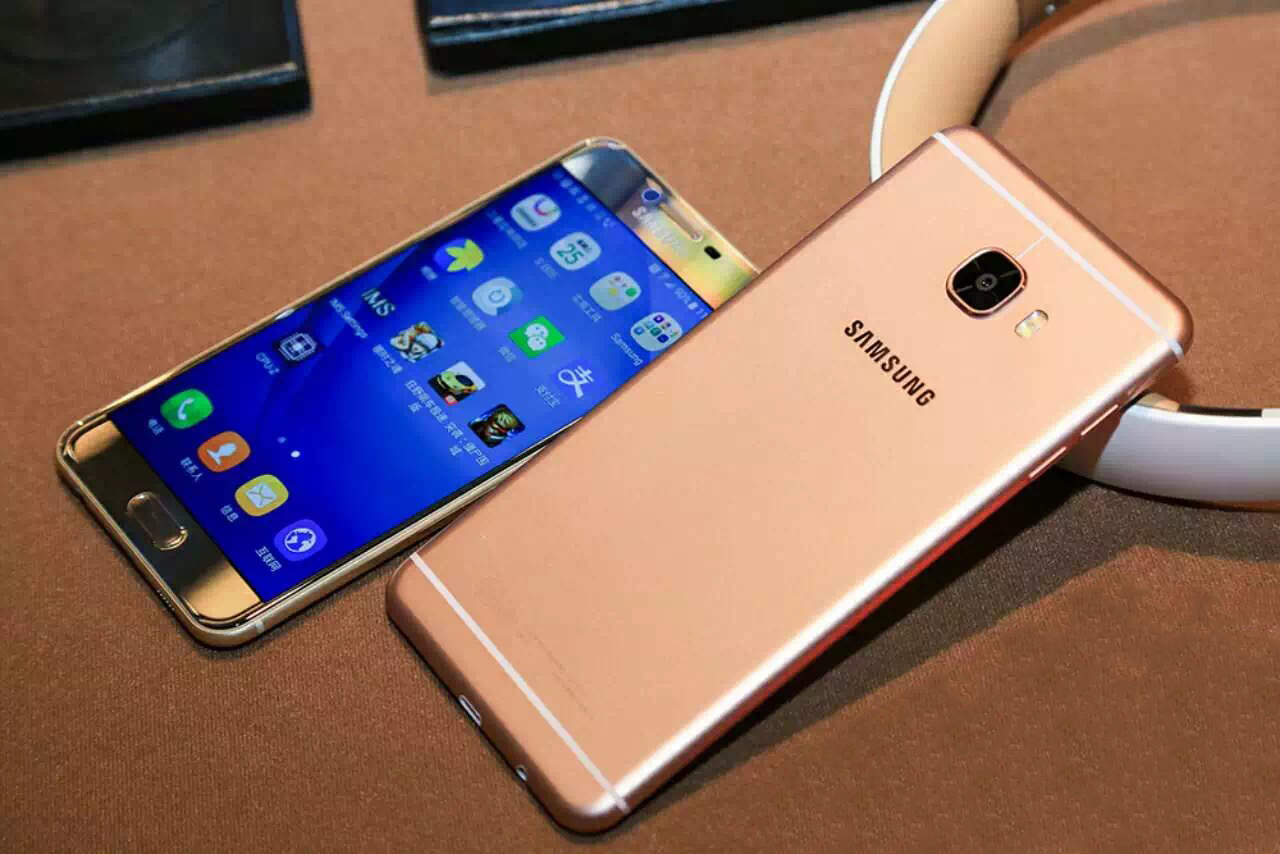 比iphone还好的三款手机,最近新出的一款跟苹果很像的手机