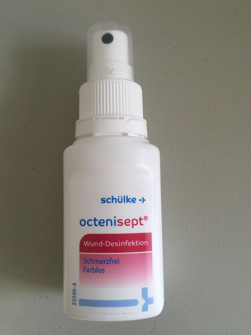 宝宝甲沟炎严重导致指甲剥离,宝宝甲沟炎需要剪指甲吗