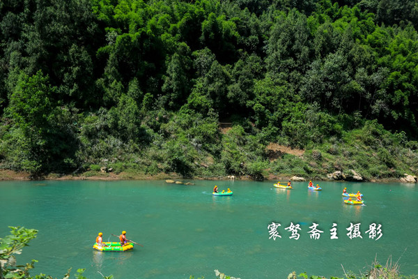 山水重庆美丽之城,中国爱情圣地阿依河