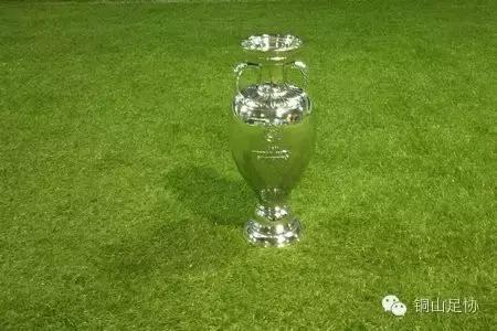 利刃出鞘谁与争锋真人秀表演,利刃出鞘比赛视频