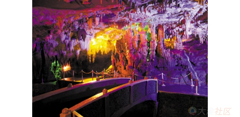 重庆周边10大神奇溶洞推荐凉快到要穿毛衣进去