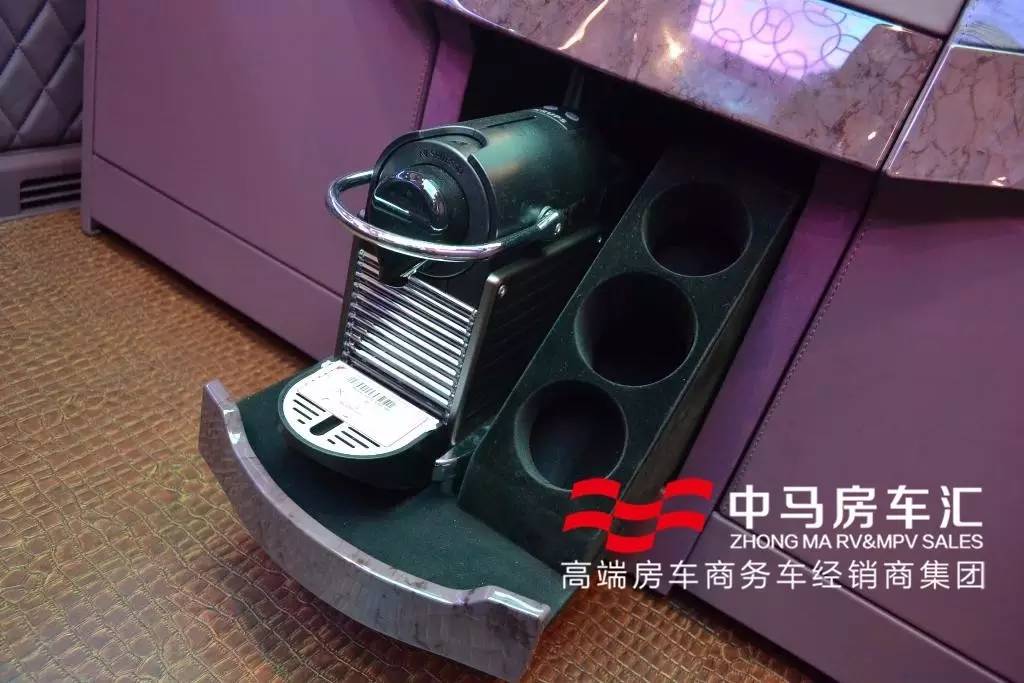 奔驰斯宾特无隔绝七座加长版,奔驰斯宾特低顶四驱七座价格