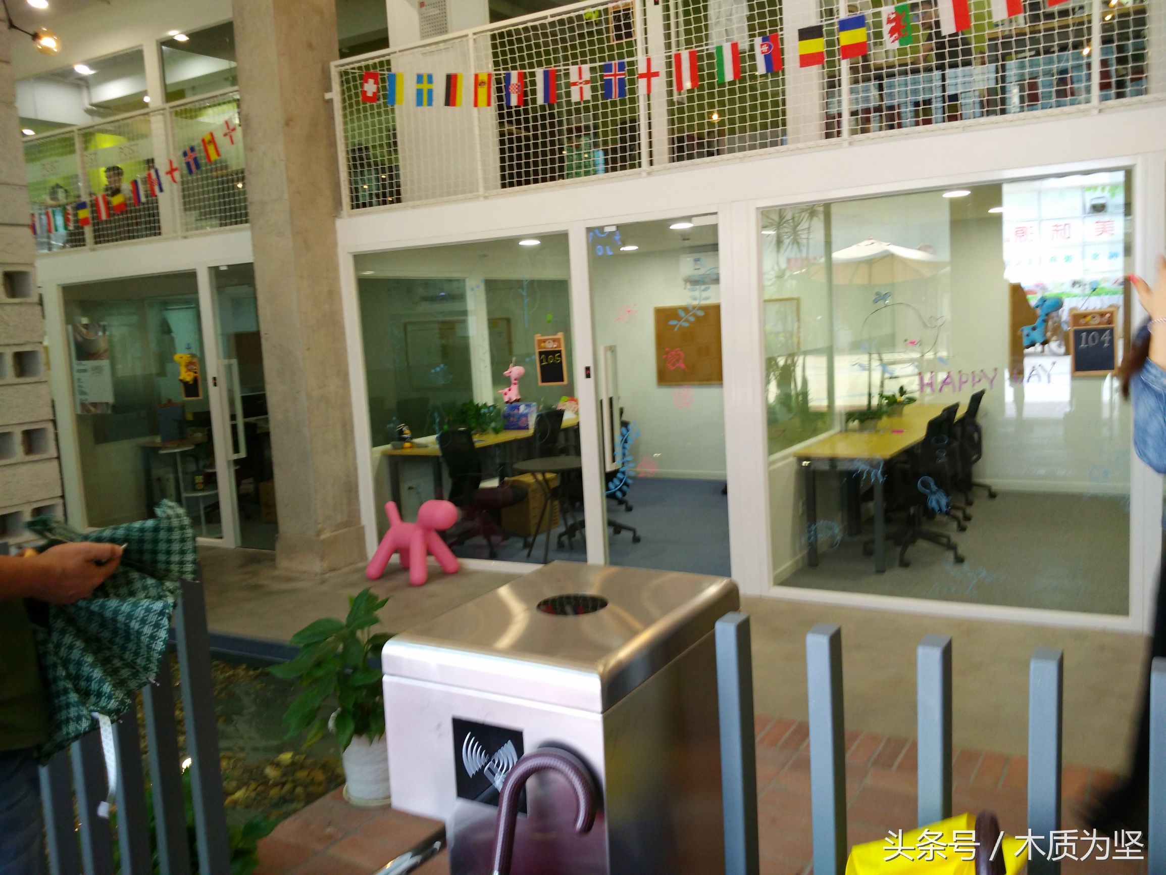 拜访深圳创客空间，看到了凤凰卫视曾做专访的角落（2）。。。