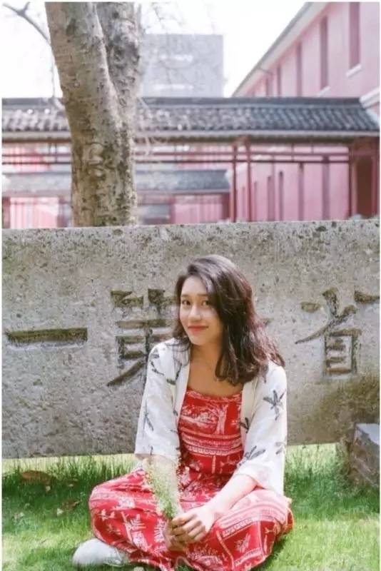 校红|浙江工业大学陈晓雨-音乐、外语、还有世界和平!