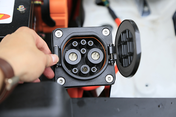 悍马ev沉浸式体验,悍马深度体验