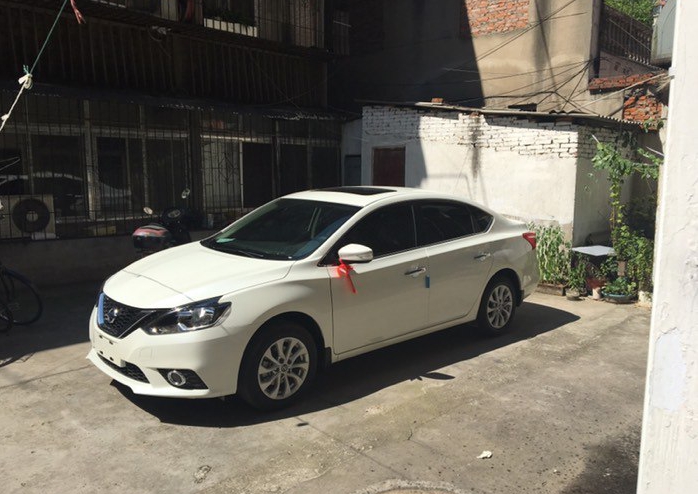 19款新轩逸经典舒适版cvt,16款轩逸cvt豪华版