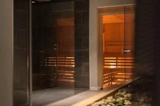 这个年青人造的公寓，让我好想立马住进去！功能太全了！