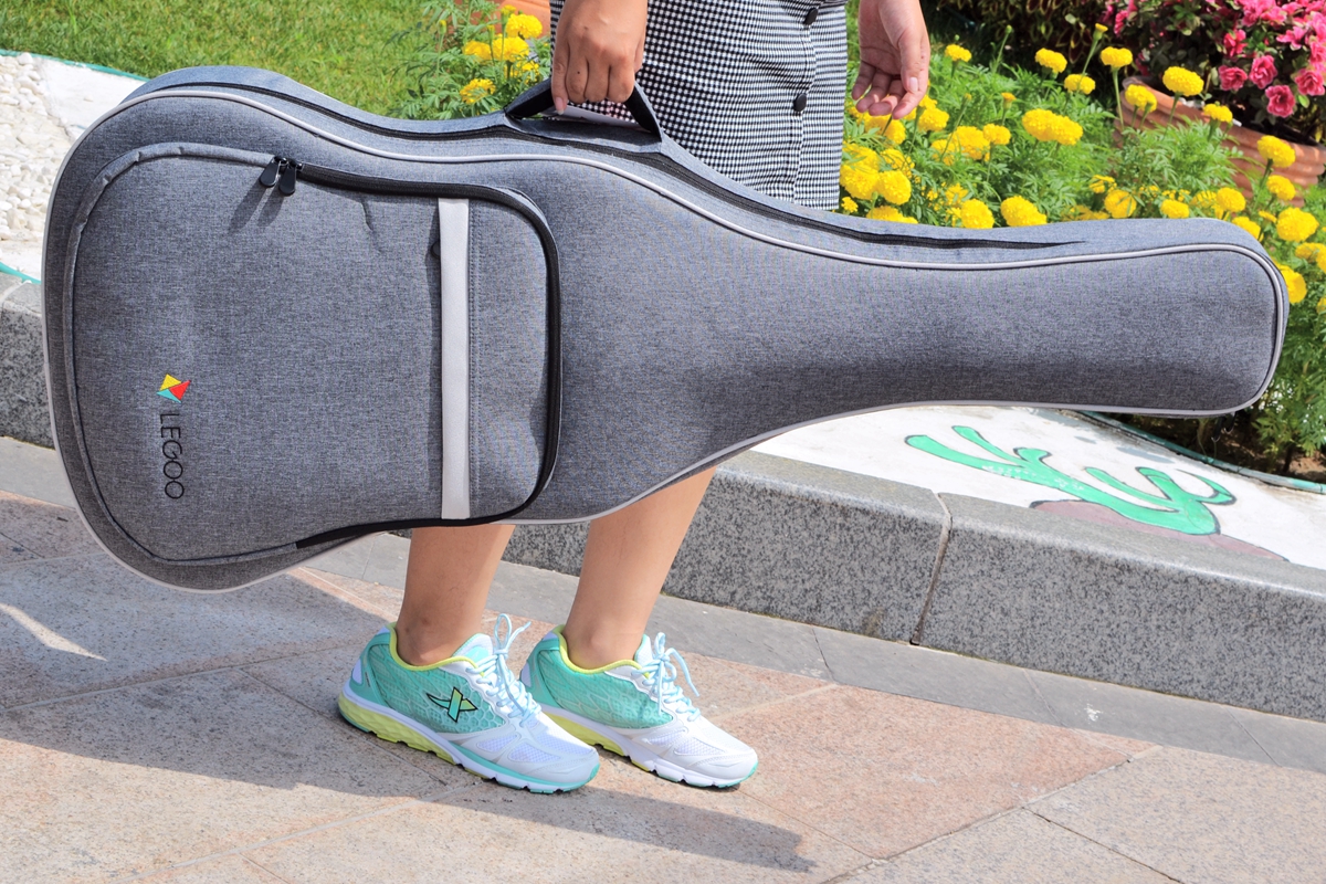 有声有色，久弹不累：乐果D10，吉他初学者的明智之选