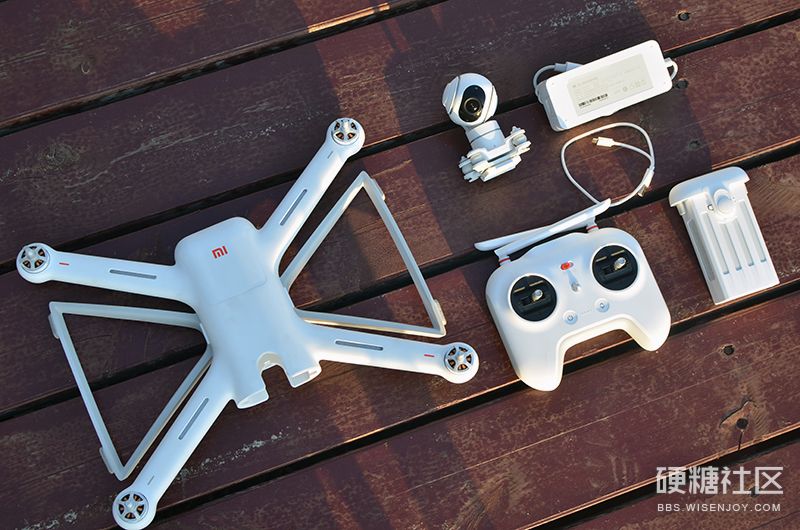 小米无人机有多厉害视频,小米年轻人的第一台轰炸机
