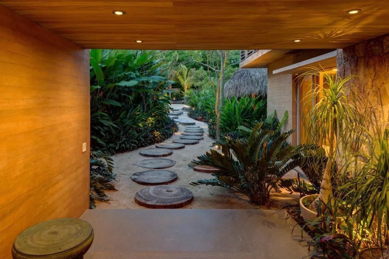 张焱发的作品,张焱做什么工作