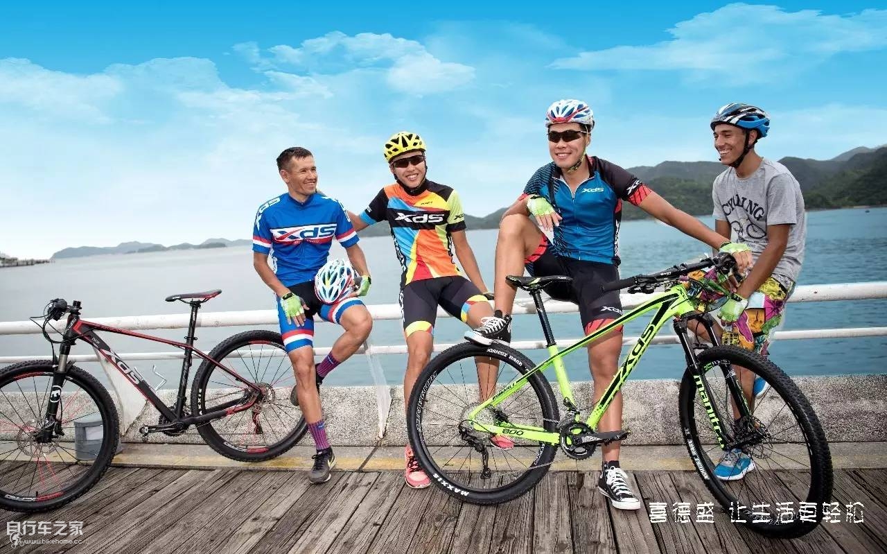 当我们开着汽车的时候,他们却在疯狂购买自行车!