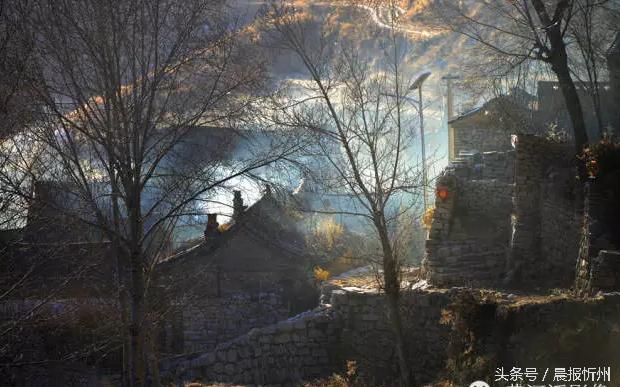 摄影师拍摄农村晚上乡愁,摄影师乡村视角