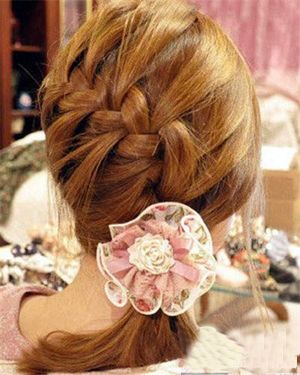 2款超级好看的蜈蚣辫发型图解,蜈蚣辫编发神器教程慢动作自己编