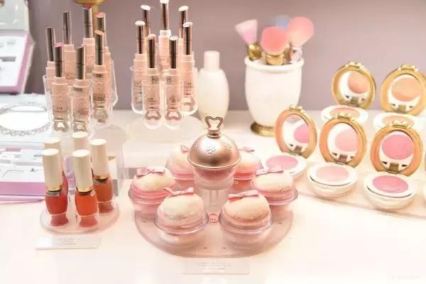 10件夏日畅销好物,十大最值得买的彩妆单品