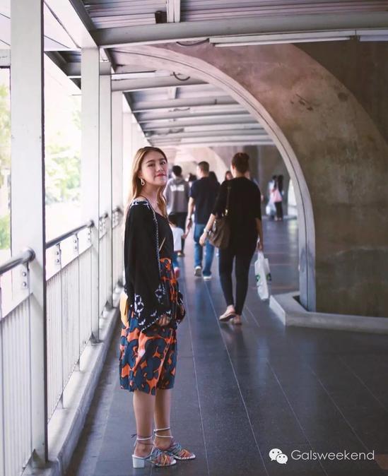 海岛必备穿搭技巧图片视频,去海岛旅游怎样穿搭女生40岁