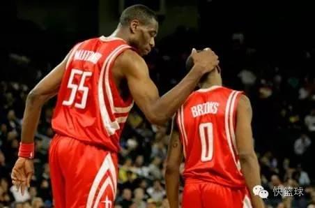 火箭22连胜火箭vs湖人,火箭22连胜姚明打了多少场