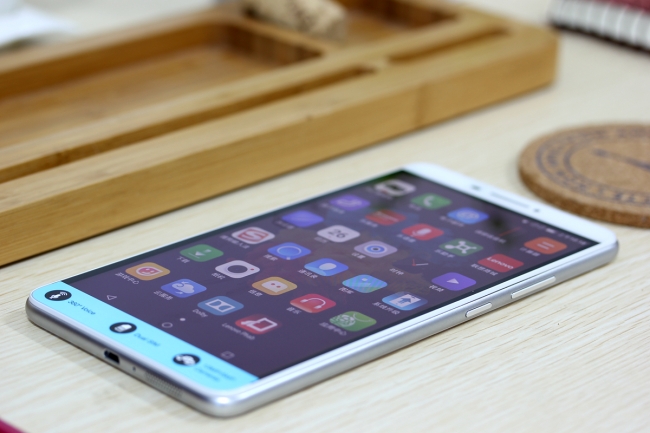 谁是才手机和平板之间的搅局者？lenovoPHAB简评