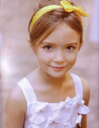 8岁小孩扎的古风发型简单又漂亮,简便又好扎的小孩发型