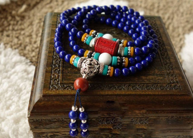 十大最坑文玩骗局 (文玩市场八大骗局)