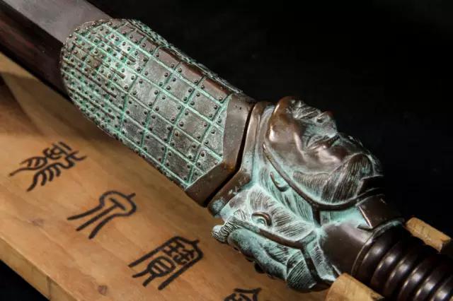 秦皇陵青铜剑图片大全,秦俑鉴赏