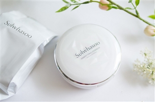 冬季适合用粉底还是气垫,冬天更适合粉底还是气垫