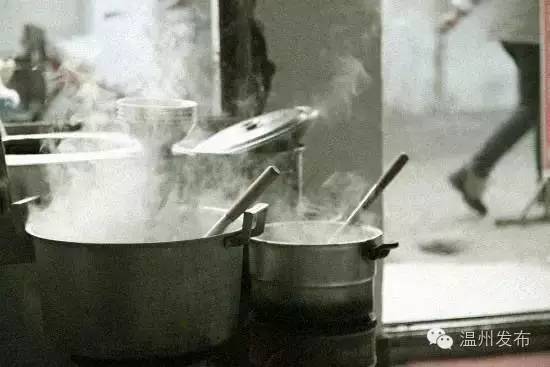 娓╁窞姹熷崡姘翠埂涔岄晣,娓╁窞涔岄晣鑰佽