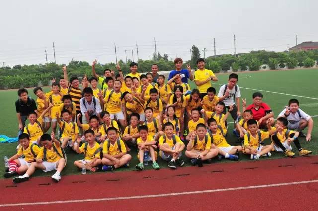 暑假最后一次游乐场活动,暑期班最后的撒欢