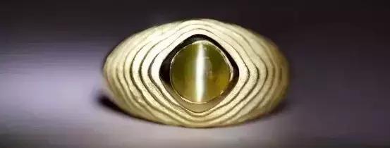 全世界最大最好看的珍珠,世界上最美的彩色宝石珍珠