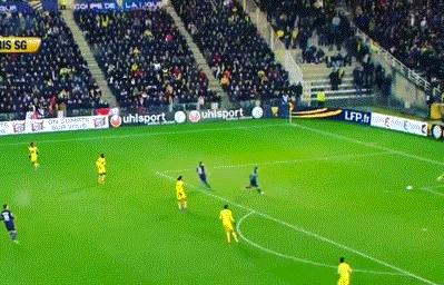 最经典搞笑中超足球gif,足球球员搞怪图片