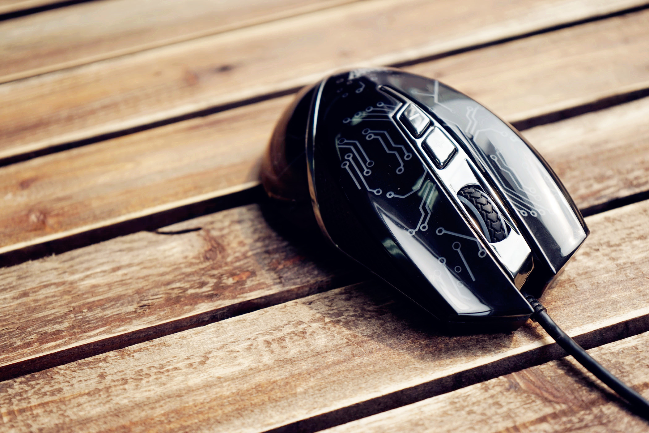 狼蛛天脊游戏鼠标,狼蛛天脊鼠标评测