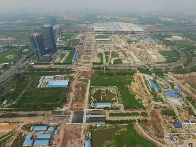 国内正在建的专业足球场,广东番禺南沙广州恒大专业足球场