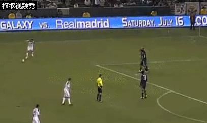 怎么踢才能踢出香蕉球,足球香蕉球怎么踢视频教程