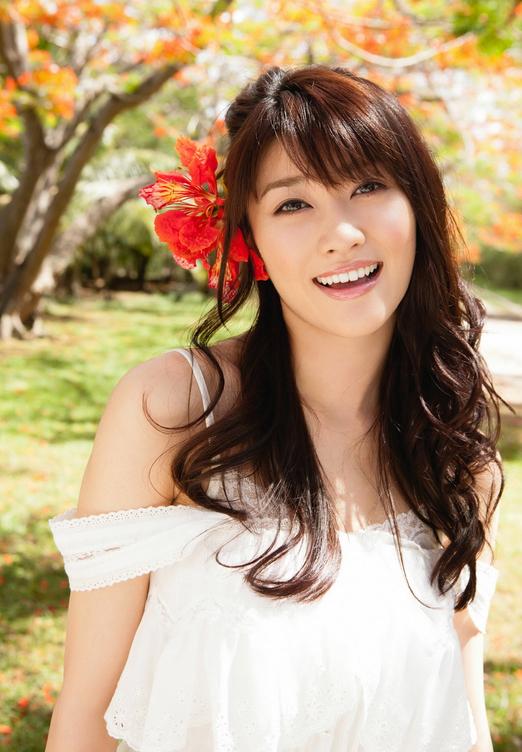 脸上长暗疮痘痘是什么原因,脸上下巴长痘痘是什么原因引起的