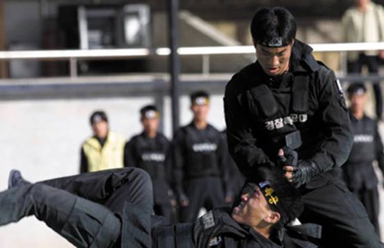 在日本读书被女生告白,日本高中毕业表白