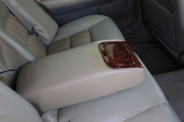 丰田皇冠athlete12代半,日本新款15代丰田皇冠