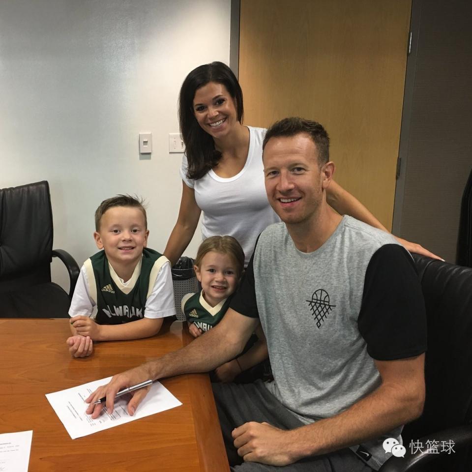 火箭22连胜火箭vs湖人,火箭22连胜姚明打了多少场