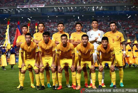 1:0首胜中国男足掀翻亚洲苦主,中国男足时隔8年重返亚洲之巅