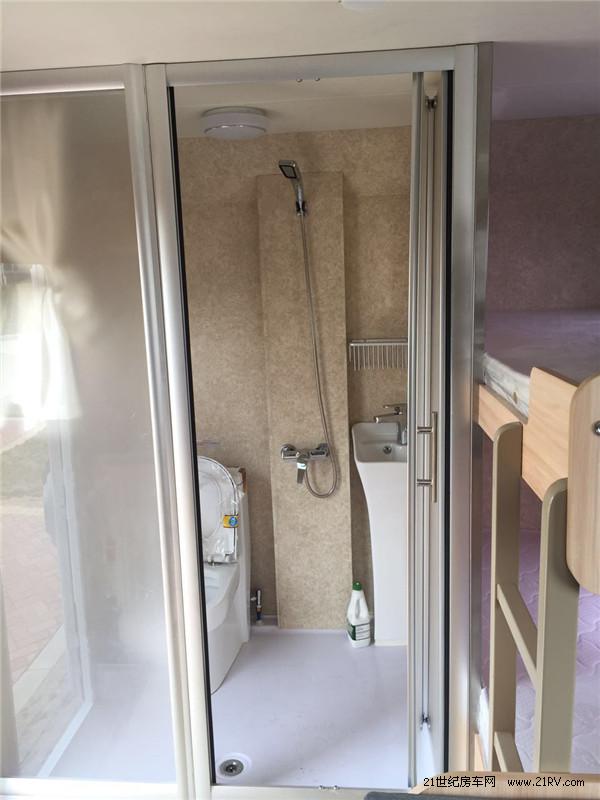 单拓展c型房车凯伦宾威,凯伦宾威zk5048x