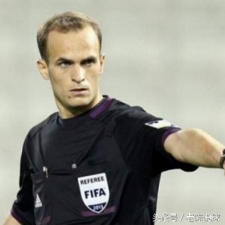 国足热身伊拉克约旦,约旦裁判判罚中国队