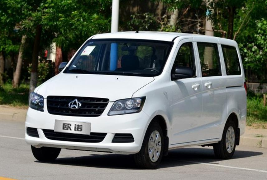 三万多都能买一台合资suv,三万多块钱能买个大型suv吗